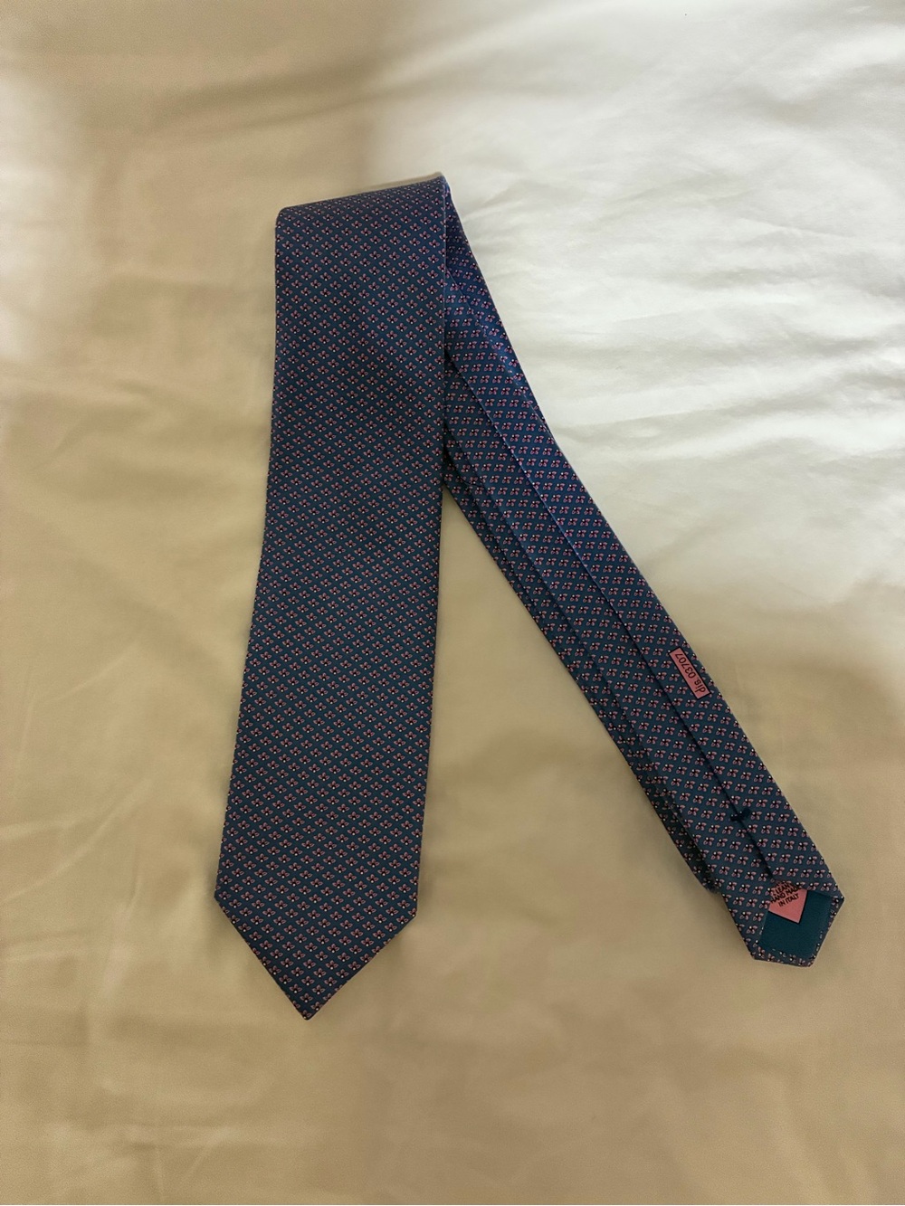 Brioni Navy Silk Tie with Pink Microdots
